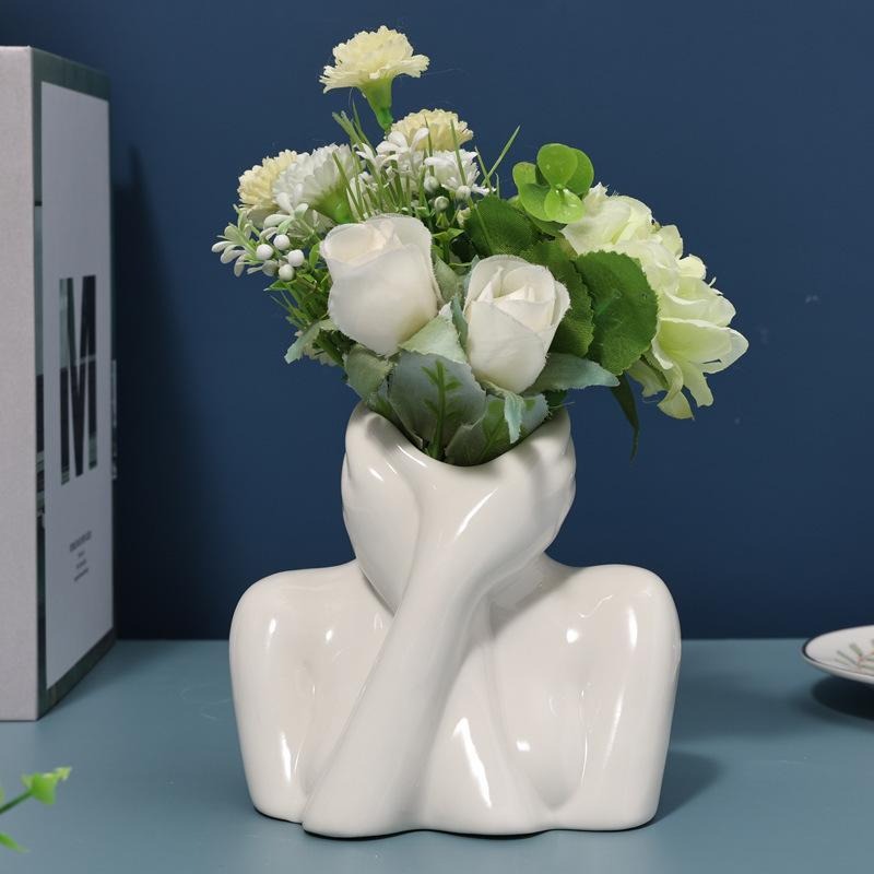 Human Form Ceramic Vase – Artistic Body-Shape Vase for Nordic Home Decor